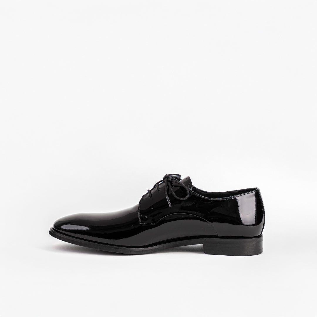 9150 Roberto Serpentini Shoes / Black