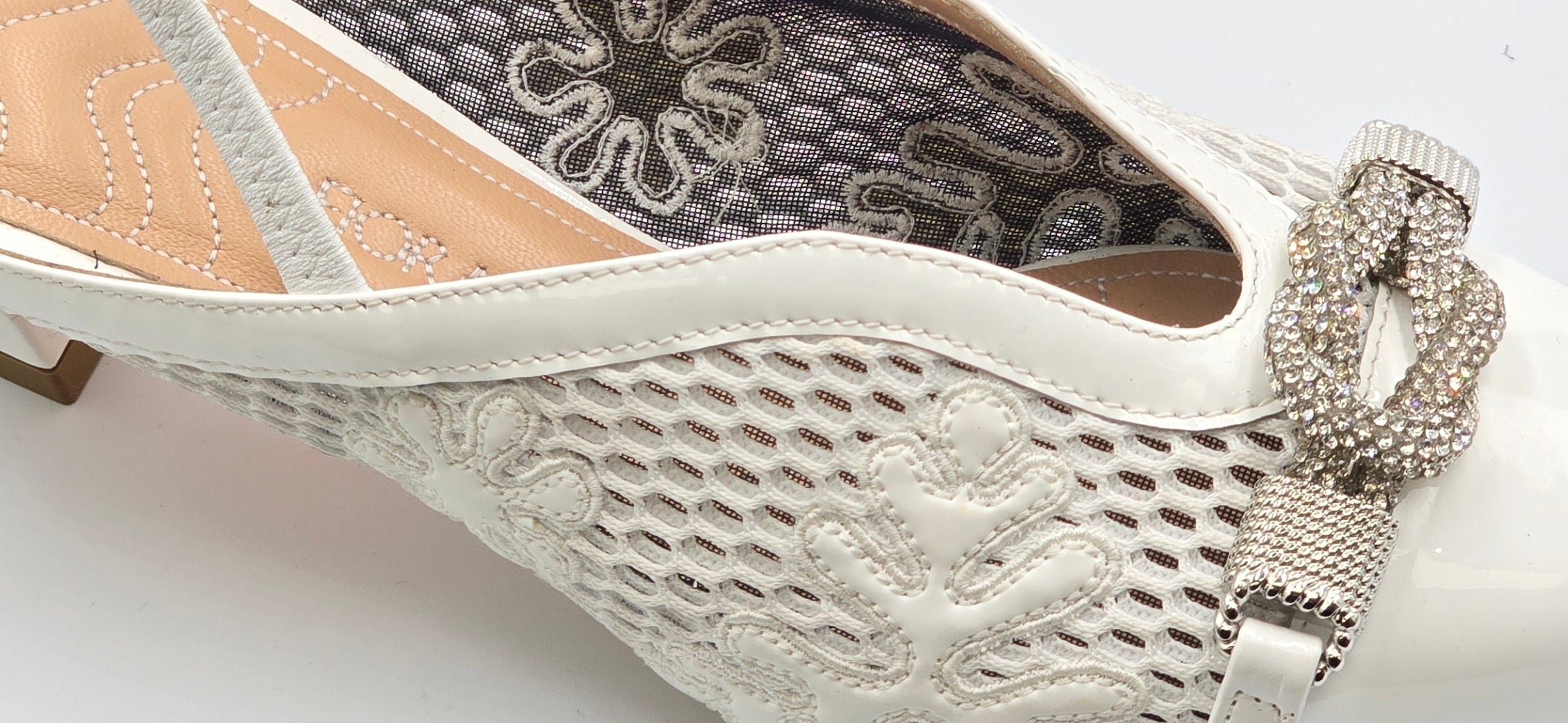 9076 Fiorangelo Sandals / White