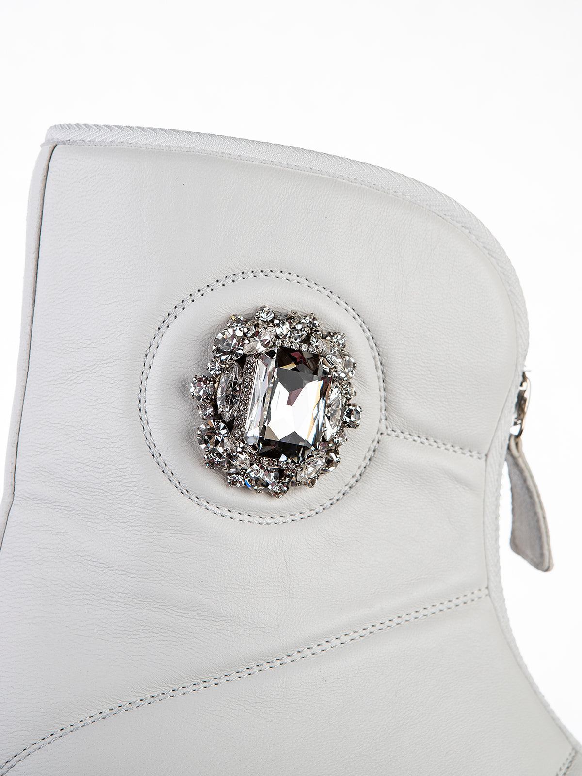 8726 Loriblu Boots / White
