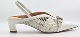 9076 Fiorangelo Sandals / White