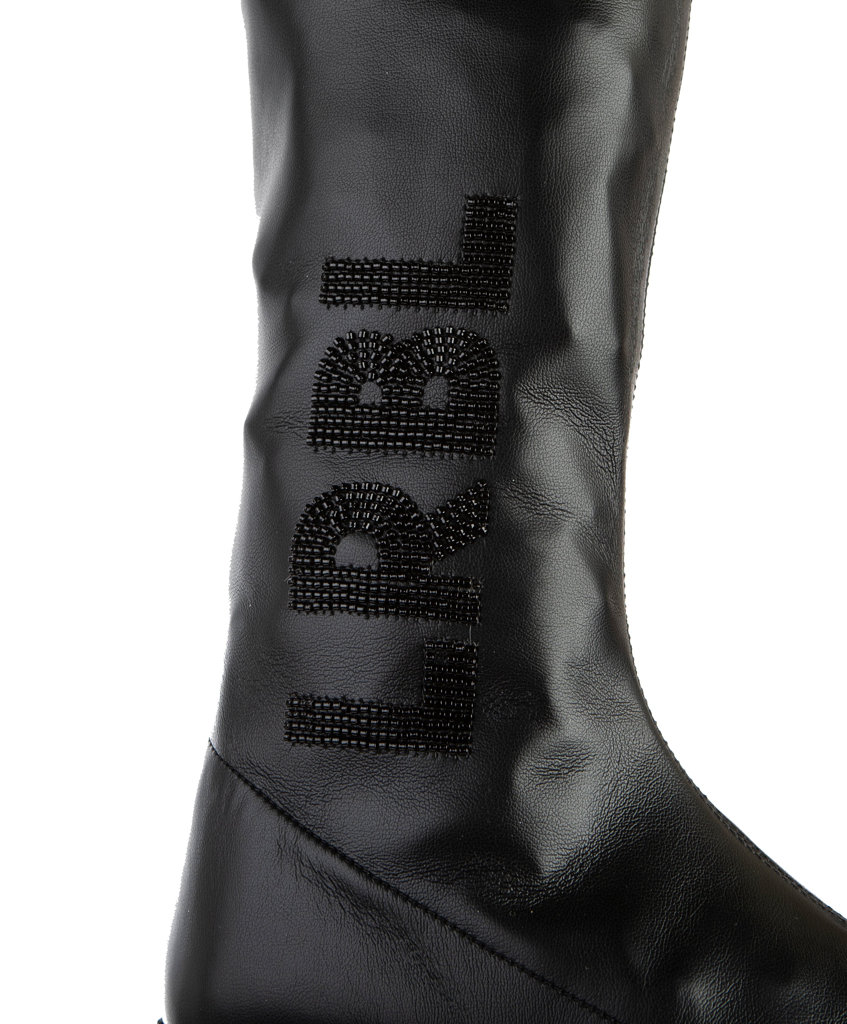 8735 Loriblu Boots / Black